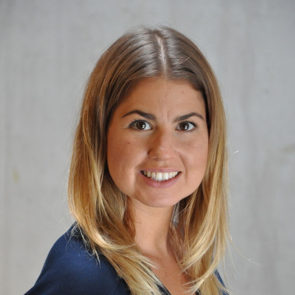 Elena Carbone